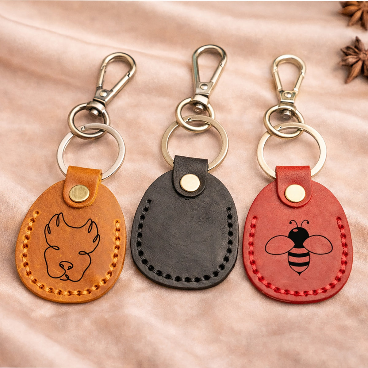 Personalized Leather AirTag Holder Engraved Keychain Case