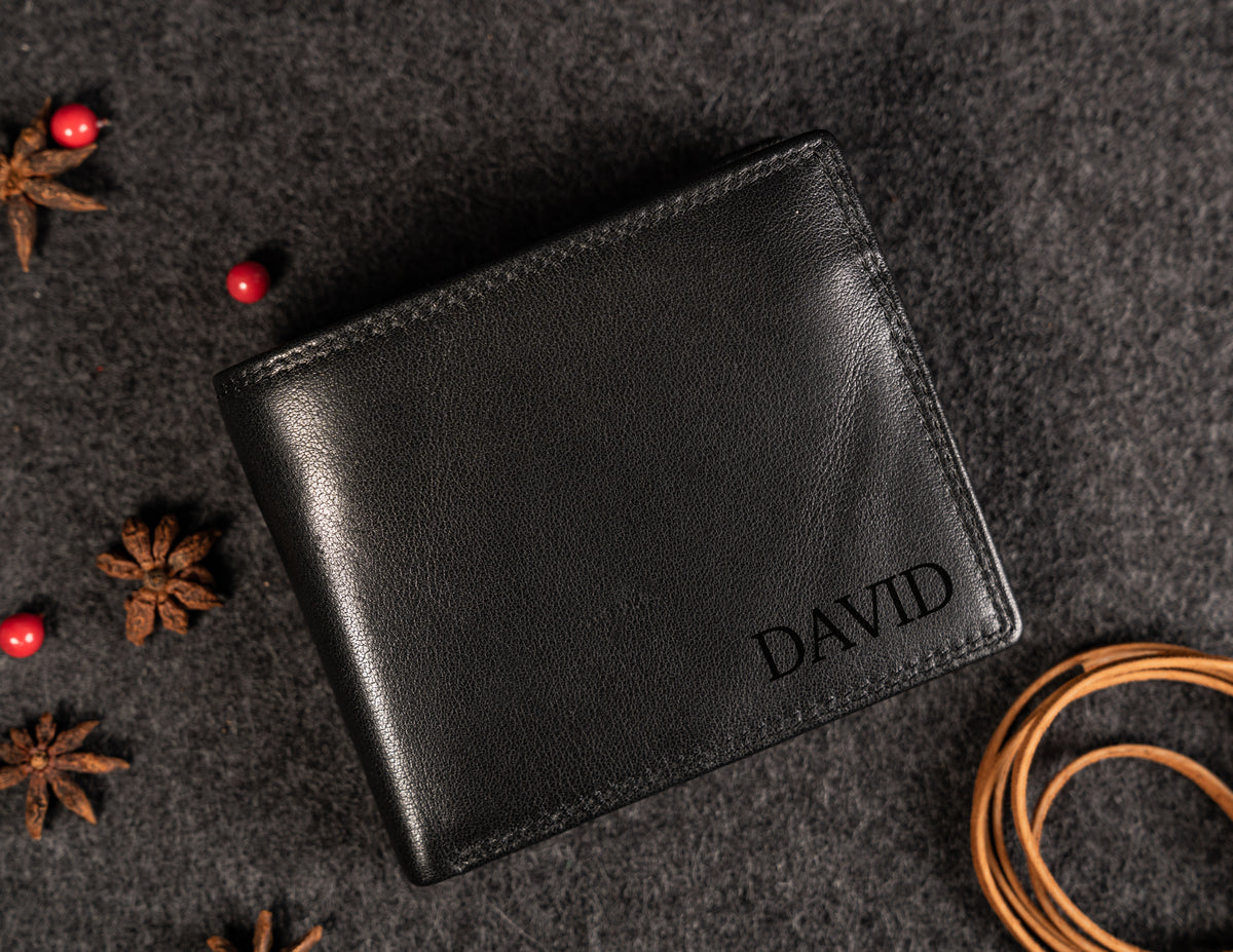 Personalized Bifold Men's Wallet Crazy Horse Leather, RFID
