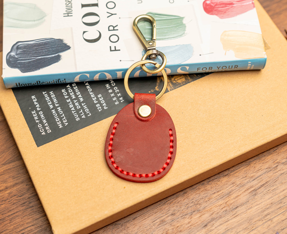 Personalized Leather AirTag Holder Engraved Keychain Case