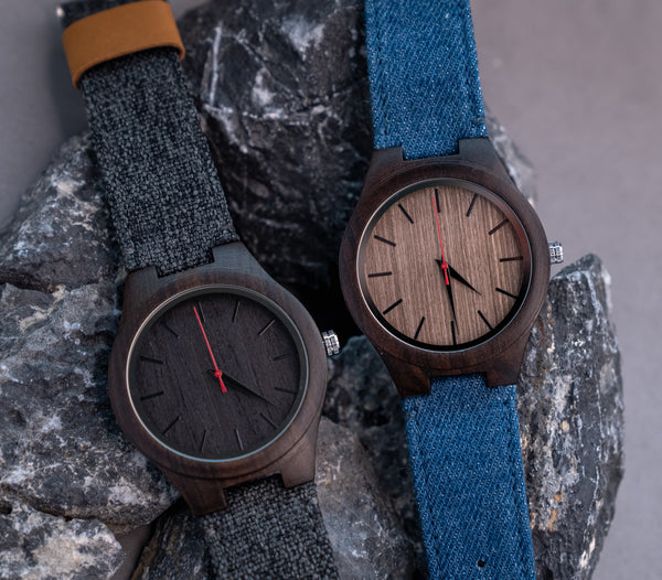 Derichi Dark Canvas Wooden Watch
